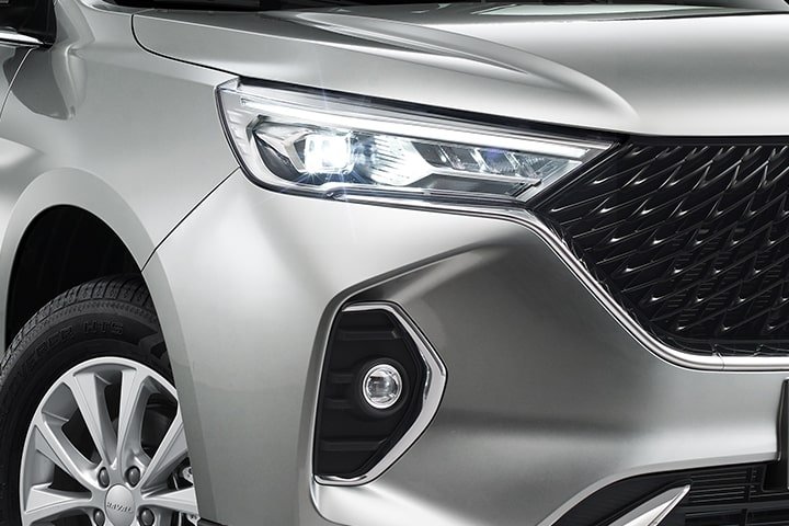 HAVAL M6, «Follow-Me-Home» функциясы бар жарқын жарықдиодты алдыңғы фаралар