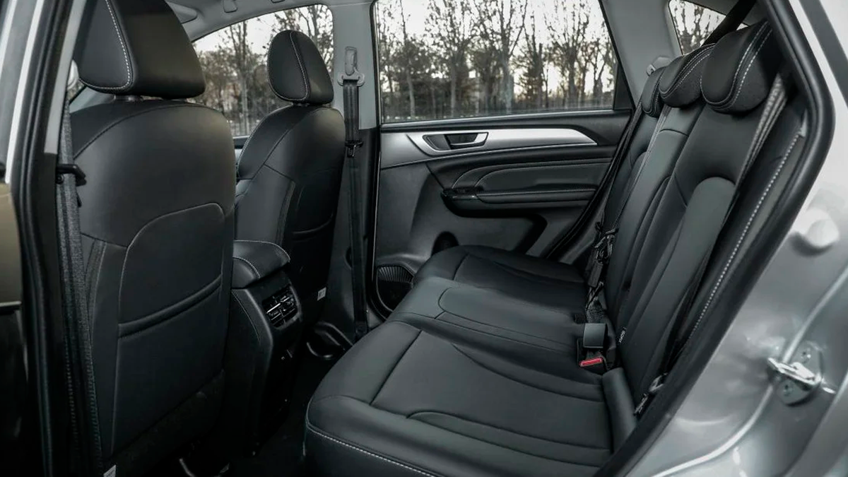 HAVAL M6, Көлемді жүксалғыш